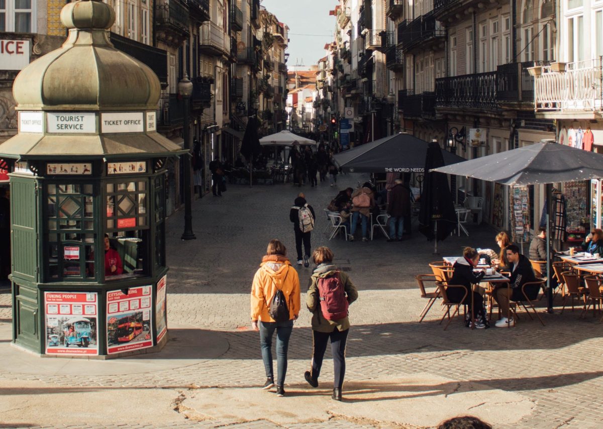 trabalho - emprego - desenvolvimento -turismo -serviços -economia - empresa - segurança social - benefícios -